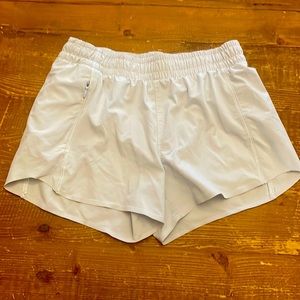 Athleta girl sz L hustle short 2.5” light grey blue